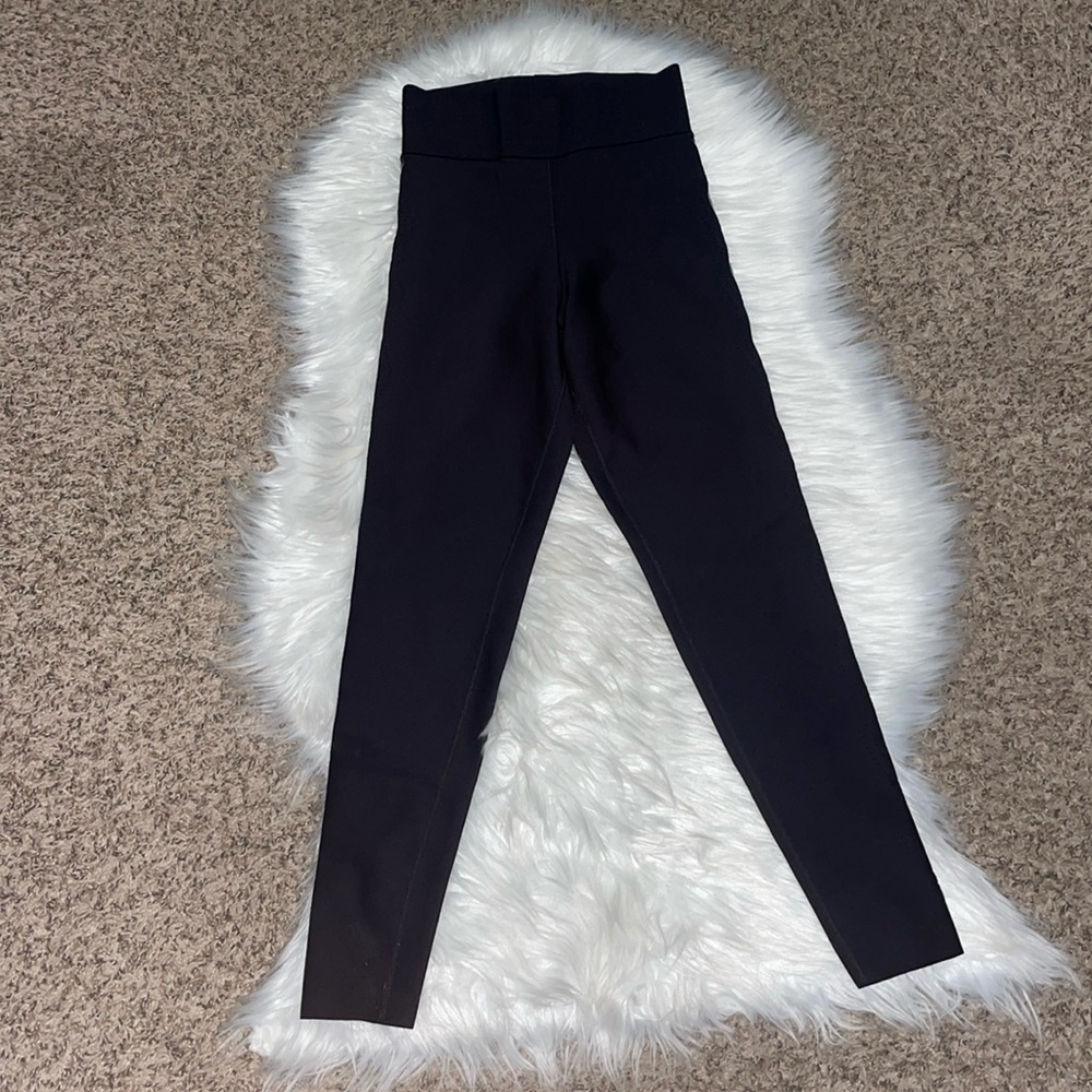 Ultracor Perforated and Swivel Leggings - Picture 1 of 8